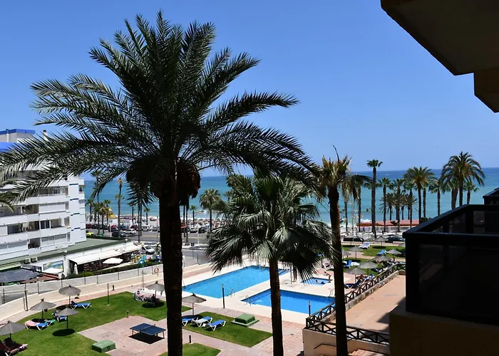 Apartamento Turistico Aloha Playa